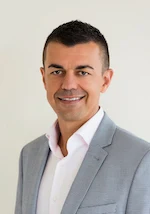 Grzegorz August